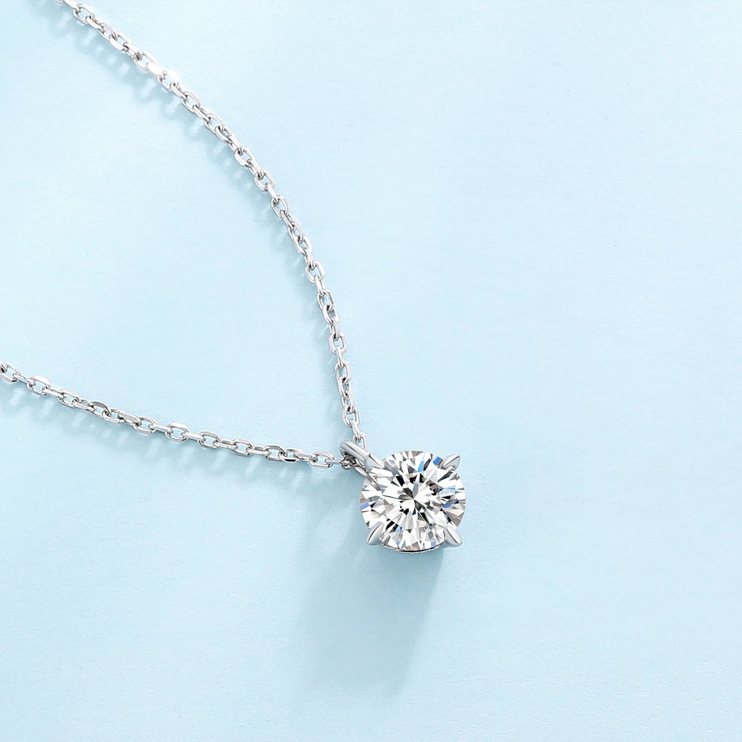 925 Sterling Silver Necklace 1.0 Carats VVS1 Moissanite Round Pendant Necklace